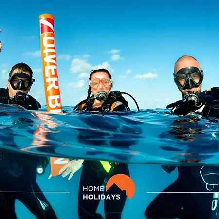 #309 Marine By Holidays