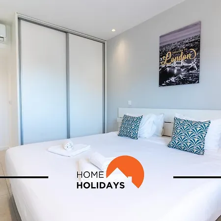 #309 Marine By Holidays شقة