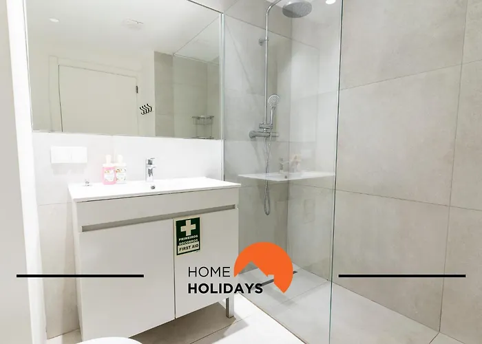 #309 Marine By Holidays *